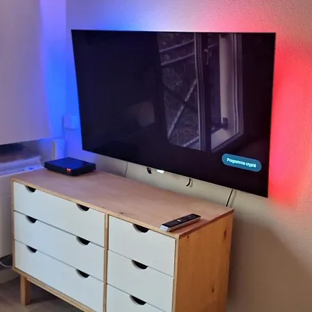 Rouen, Studio, Lumineux Avec Parking Souterrain, Menage Et Linge Inclus Διαμέρισμα